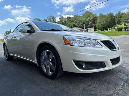 Used 2009 Pontiac G6 GT image 5