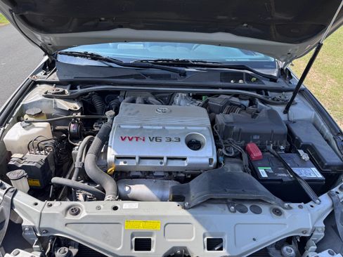 Used 2006 Toyota Solara SLE image 29