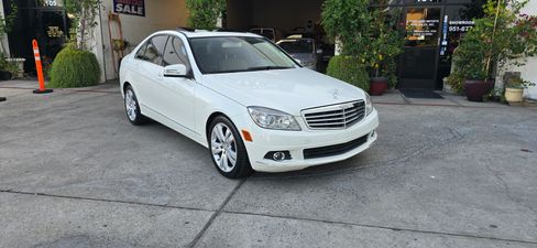 Used 2011 Mercedes-Benz C 300 Sport image 3