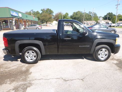Used 2011 Chevrolet Silverado 1500 LS image 5