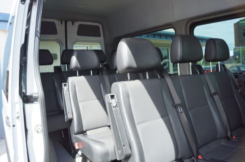 Used 2017 Mercedes-Benz Sprinter 2500 image 14