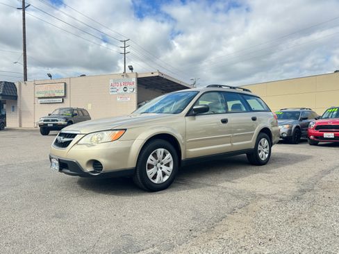 Used 2008 Subaru Outback 2.5i image 2