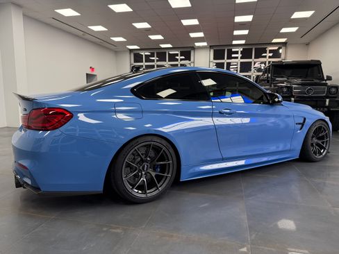 Used 2018 BMW M4 Competition image 4