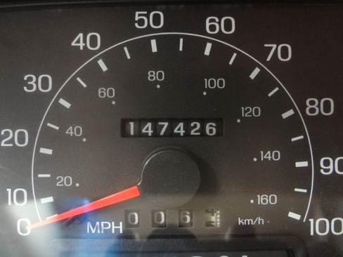 Used 1999 Ford F350 Lariat image 25