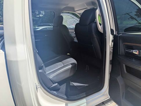 Used 2016 RAM 1500 Laramie image 8