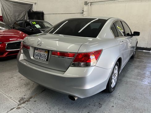 Used 2012 Honda Accord LX image 5