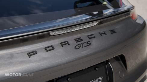 Used 2016 Porsche Cayman GTS image 11