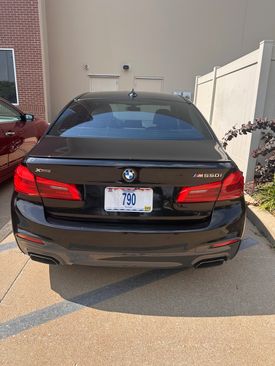 Used 2018 BMW M550i xDrive image 4