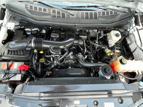 Used 2018 Ford F450 image 18