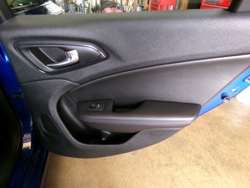 Used 2015 Chrysler 200 S image 14