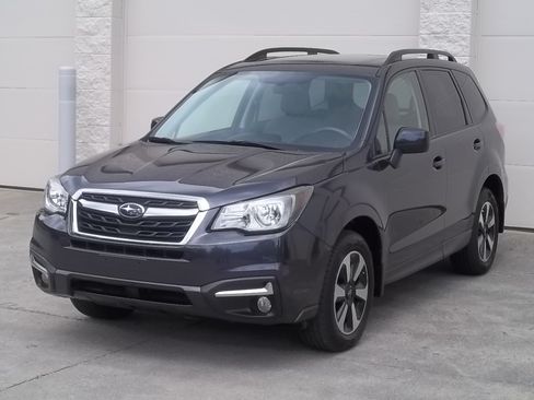 Used 2018 Subaru Forester 2.5i Premium image 2