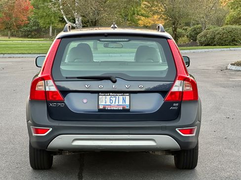 Used 2010 Volvo XC70 3.2 image 4