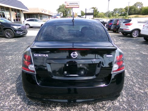 Used 2012 Nissan Sentra 2.0 SR image 4