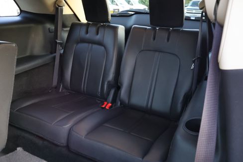 Used 2018 Lincoln MKT image 15