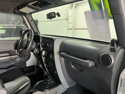 Used 2007 Jeep Wrangler X image 15
