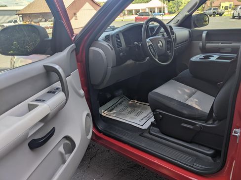 Used 2008 GMC Sierra 1500 W/T image 5