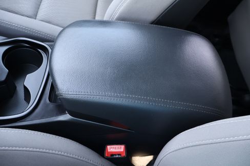 Used 2019 Hyundai Santa Fe XL SE image 33