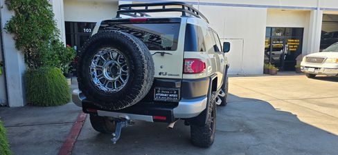 Used 2008 Toyota FJ Cruiser image 10