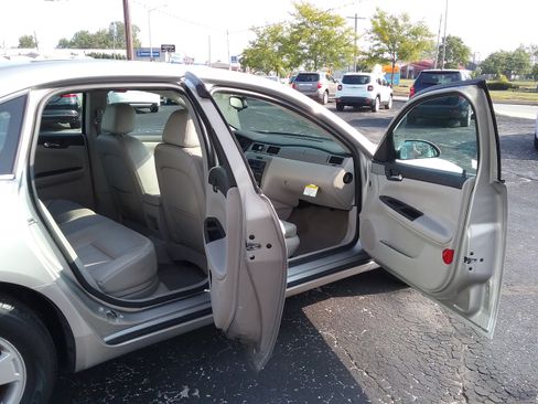 Used 2008 Chevrolet Impala LT image 17