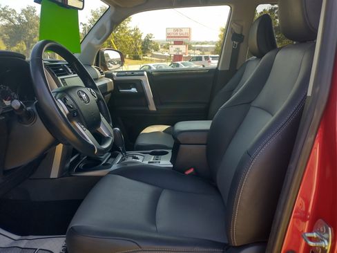 Used 2024 Toyota 4Runner SR5 Premium image 6
