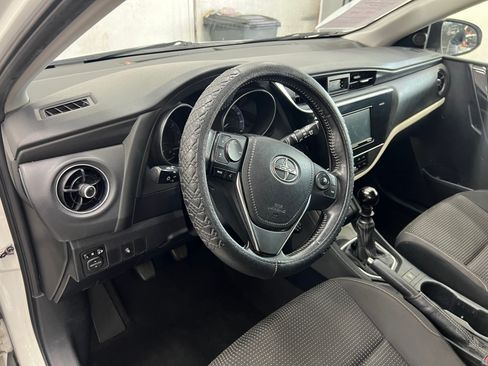 Used 2016 Scion iM image 9