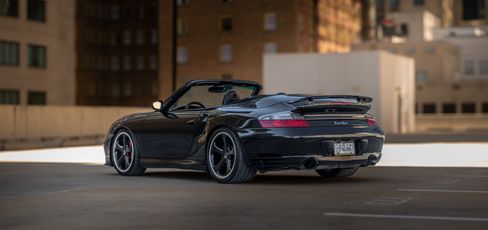 Used 2004 Porsche 911 Turbo image 8