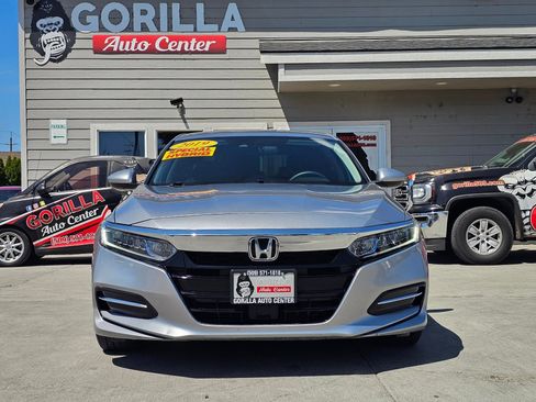 Used 2019 Honda Accord Hybrid Touring image 2