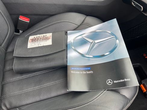 Used 2014 Mercedes-Benz GL 450 image 32
