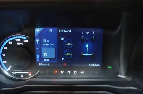 Used 2023 Ford Bronco Outer Banks image 35