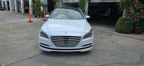 Used 2015 Hyundai Genesis 3.8 Ultimate image 17