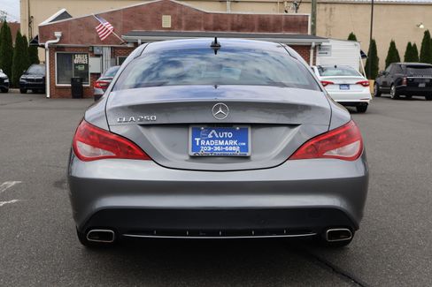 Used 2014 Mercedes-Benz CLA 250 image 7
