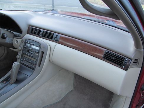 Used 1992 Lexus SC 300 image 12