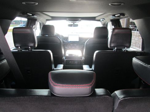 Used 2022 Ford Expedition Max Limited image 15