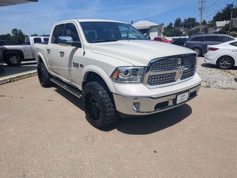 Used 2016 RAM 1500 Laramie image 3