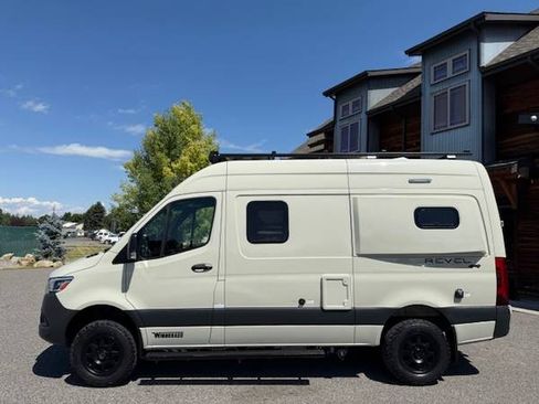 Used 2019 Mercedes-Benz Sprinter 2500 image 5