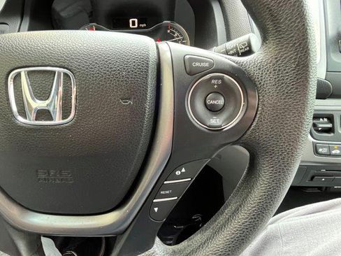 Used 2016 Honda Pilot EX image 20