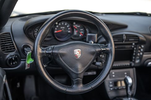Used 2004 Porsche 911 Turbo image 14