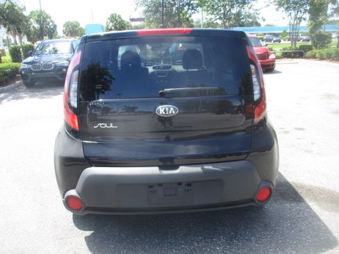 Used 2015 Kia Soul image 6