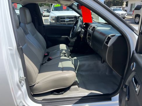 Used 2011 Chevrolet Colorado W/T image 11