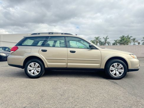 Used 2008 Subaru Outback 2.5i image 9