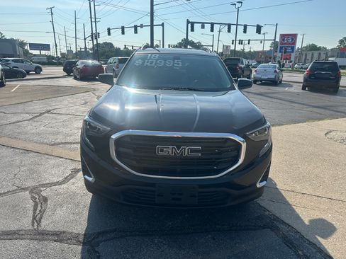 Used 2018 GMC Terrain SLE image 3