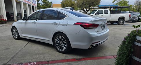 Used 2015 Hyundai Genesis 3.8 Ultimate image 12