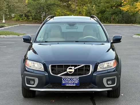 Used 2010 Volvo XC70 3.2 image 8