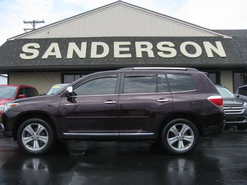 Used 2013 Toyota Highlander Limited image 1