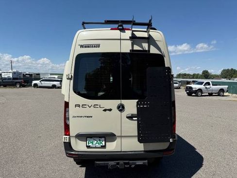 Used 2019 Mercedes-Benz Sprinter 2500 image 8
