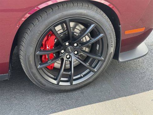 Used 2023 Dodge Challenger SRT Hellcat image 11