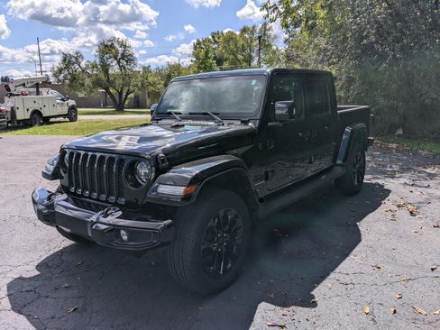 Used 2023 Jeep Gladiator High Altitude image 1