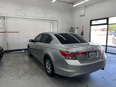 Used 2012 Honda Accord LX image 4