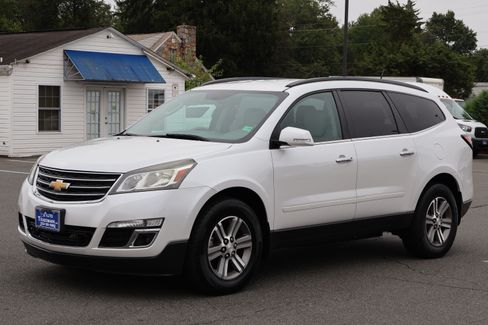 Used 2016 Chevrolet Traverse LT image 5