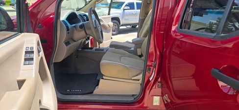 Used 2008 Nissan Frontier SE image 32